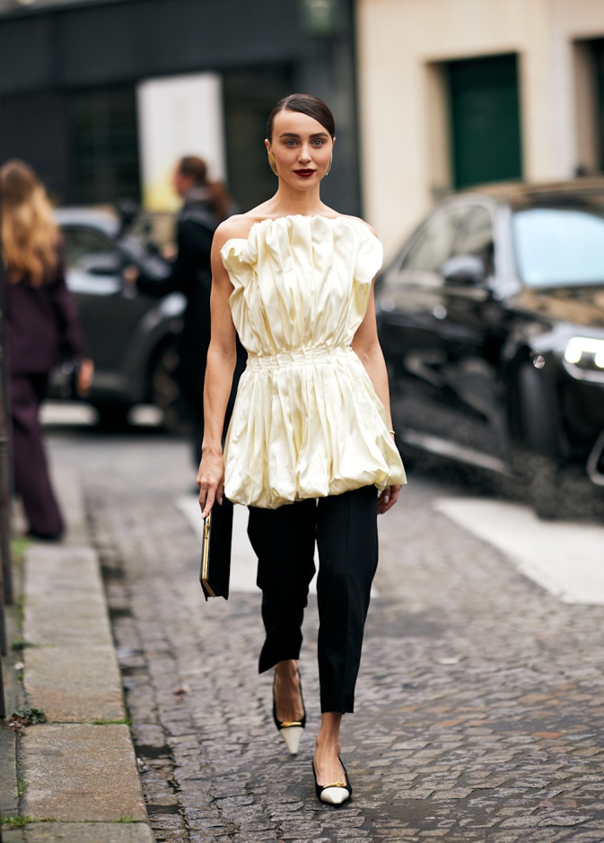 إطلالة ساحرة من شوارع باريس