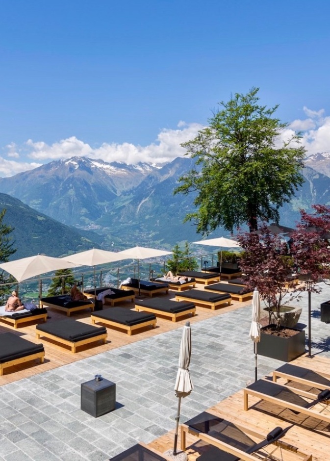 فندق ومنتجع ميرامونتي البوتيكي Miramonti Boutique Hotel، إيطاليا