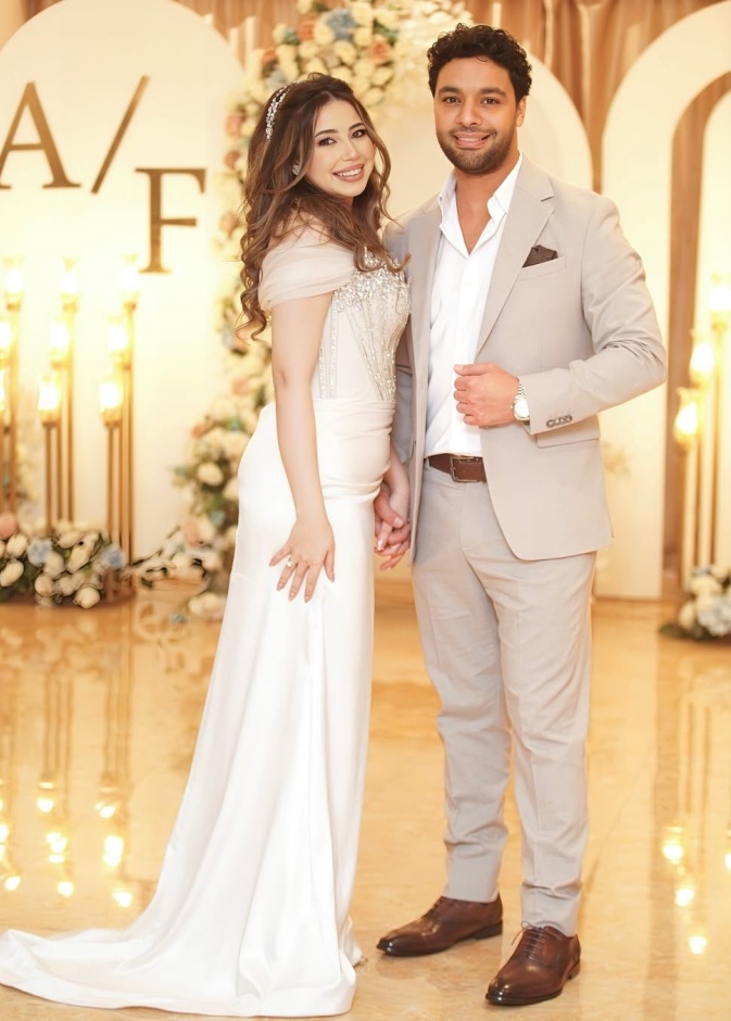 احمد جمال مع خطيبته حفيدة المايسترو الكبير محمد الموجي