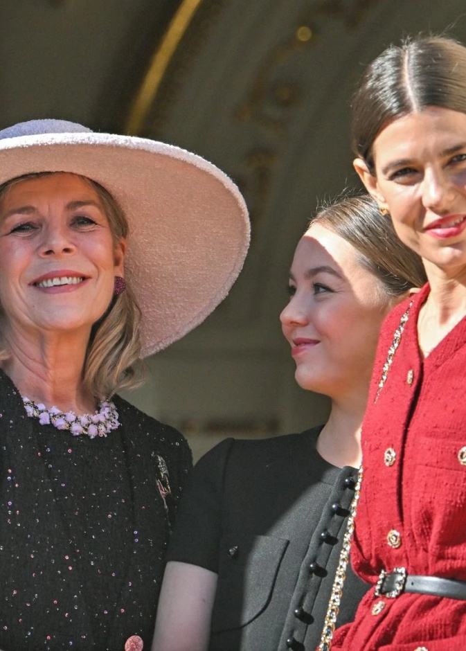 الأميرة كارولين وابنة أختها بولين في موناكو