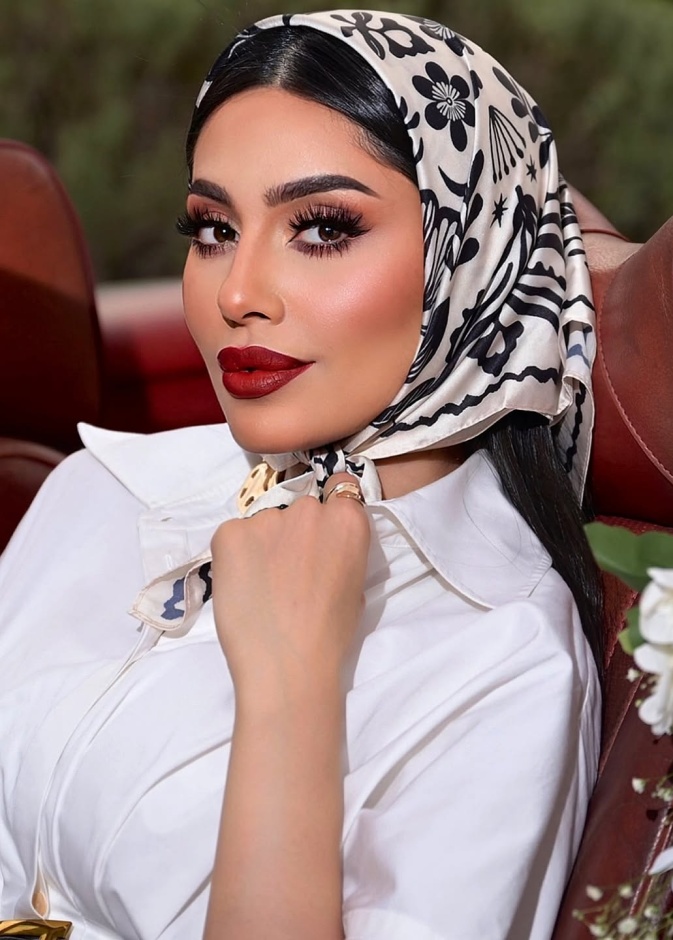 إلهام علي