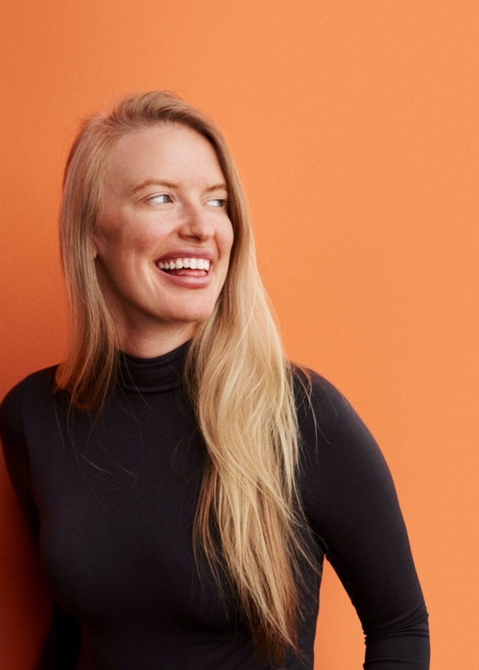 بريدجيت هيلتون - مؤسسة شركة LSTN Sound Co