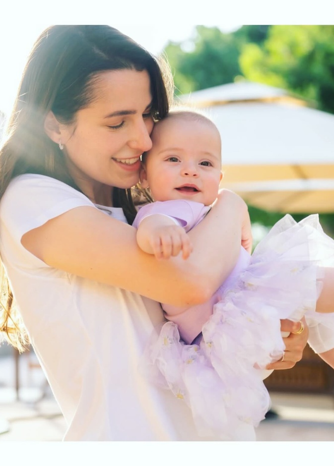 الأميرة رجوة قبل وبعد الأميرة إيمان تغييرات في أسلوب المجوهرات