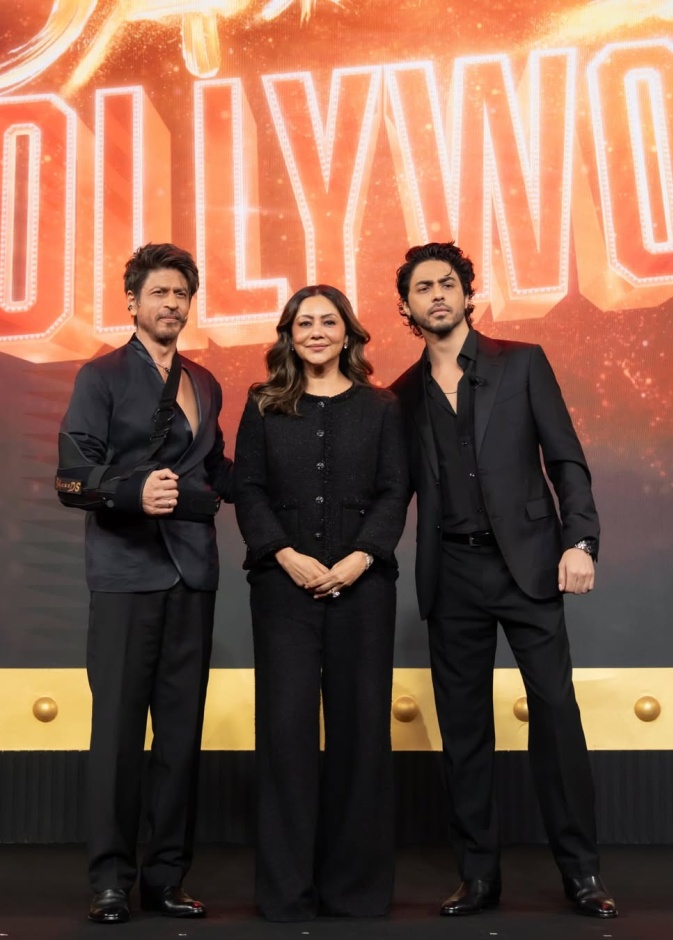 دعم شاروخان وغوري خان لابنهما