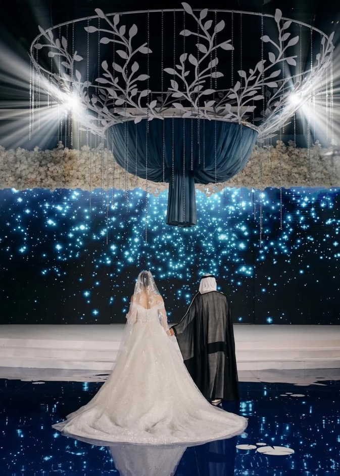 زفاف إماراتي من حساب Emirati brides