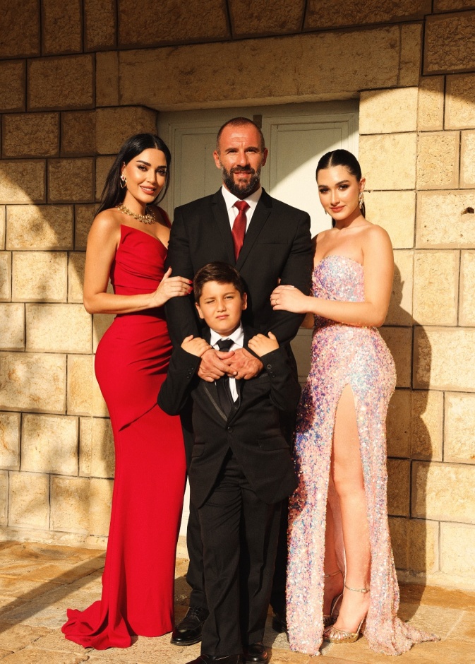 سيرين عبدالنور مع أبنائها