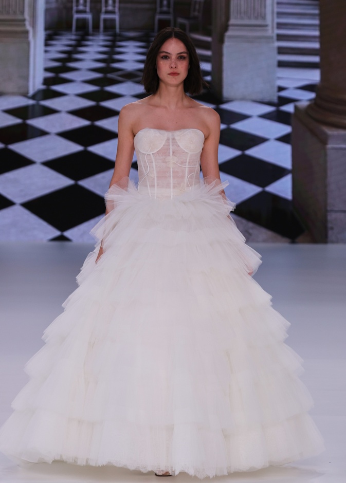 من عروض Yolancris لربيع وصيف 2026 - Copy