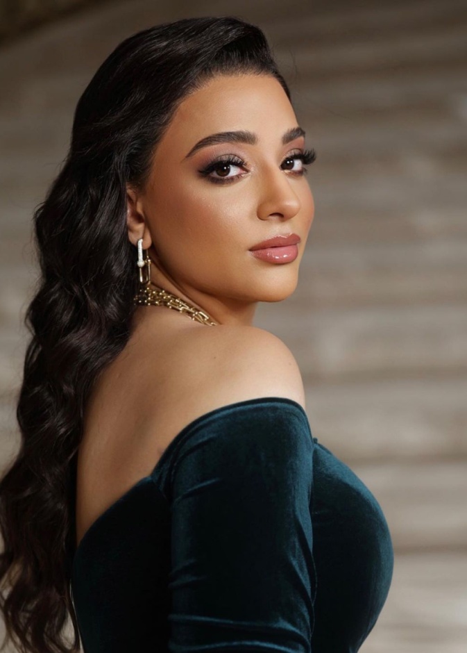 النجمة خيرية ابو لبن صورة من انستغرامها
