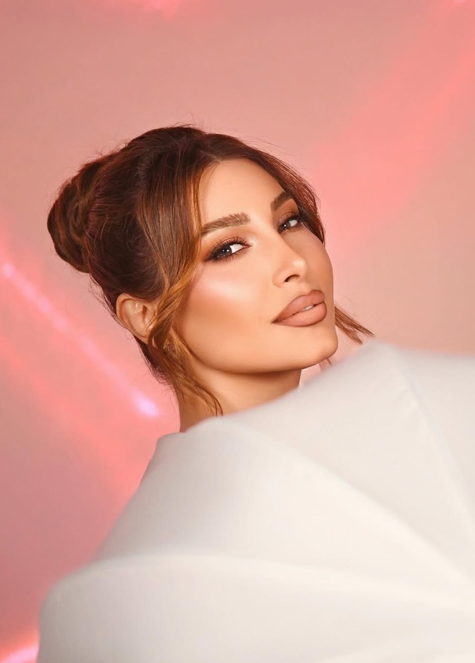 النجمة يارا صورة من انستغرامها