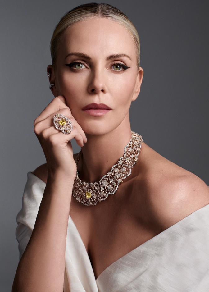 تشارليز ثيرون