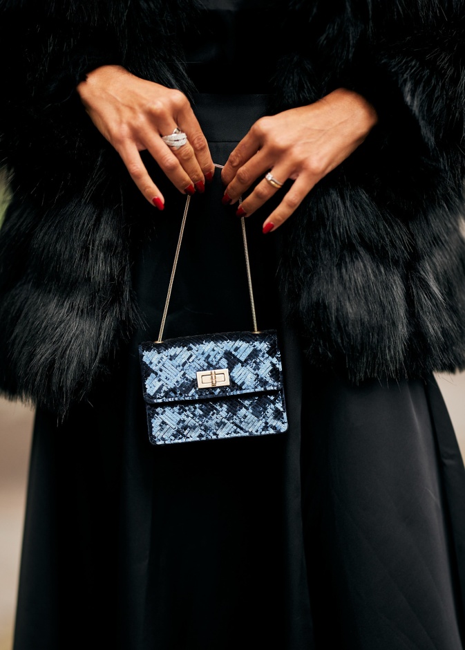 حقيبة CHANEL 2.55