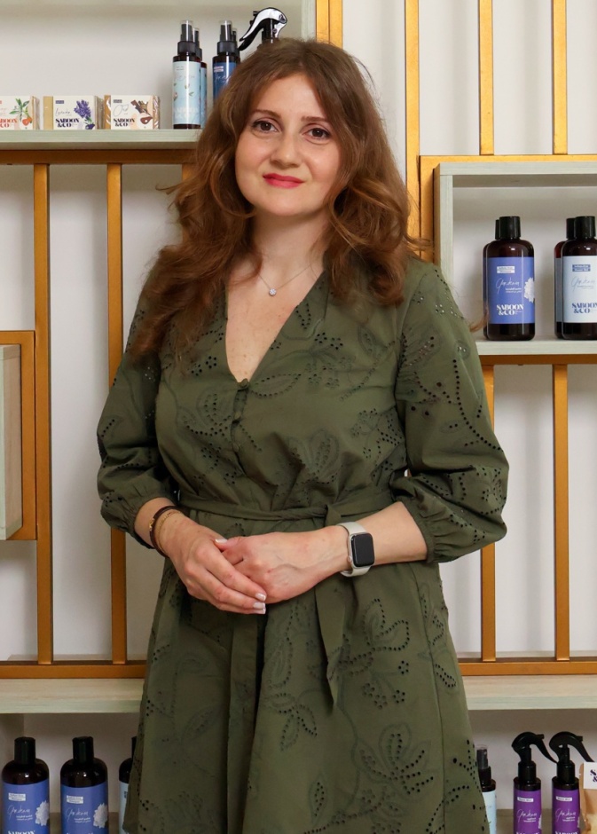 علامة Saboon & Co تجعل بشرة المرأة أكثر نضارة