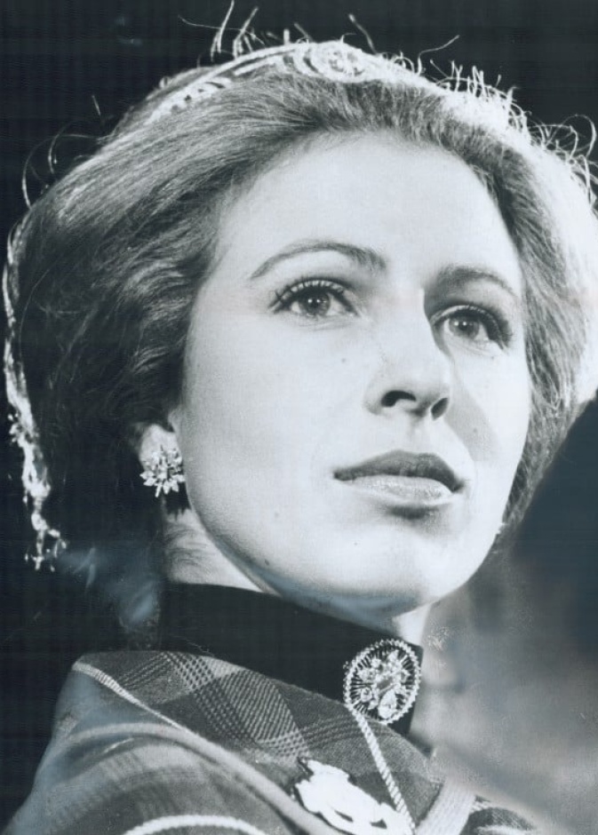 معلومات تنشر لأول مرة عن الماضي الغامض للأميرة آن