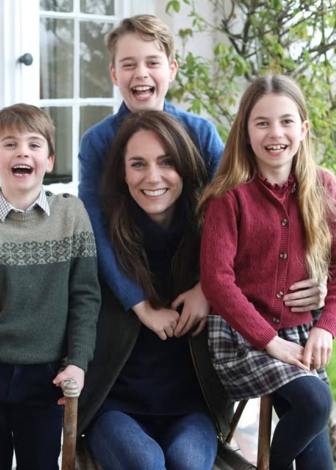 شباب العائلات الملكية