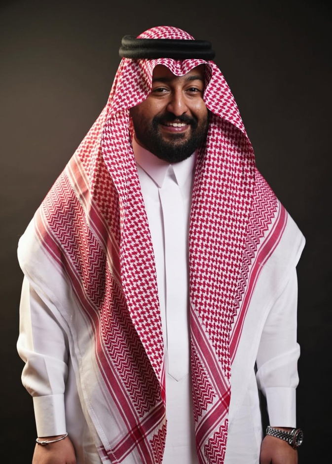 إبراهيم الحجاج مؤلف وبطل سينمائي 