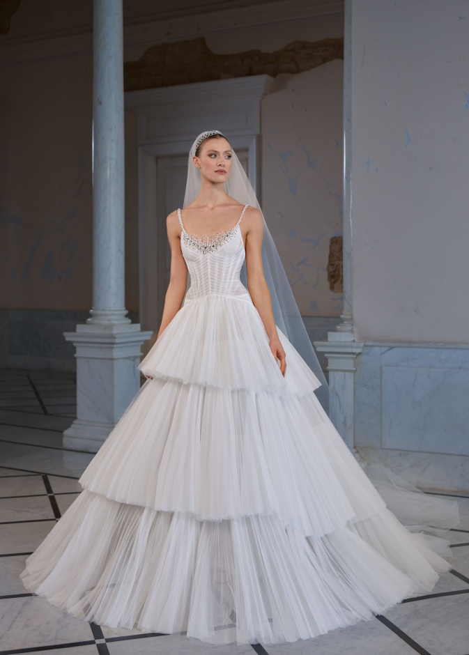 الكشكشة الأنيقة في عروض دار حبيقة