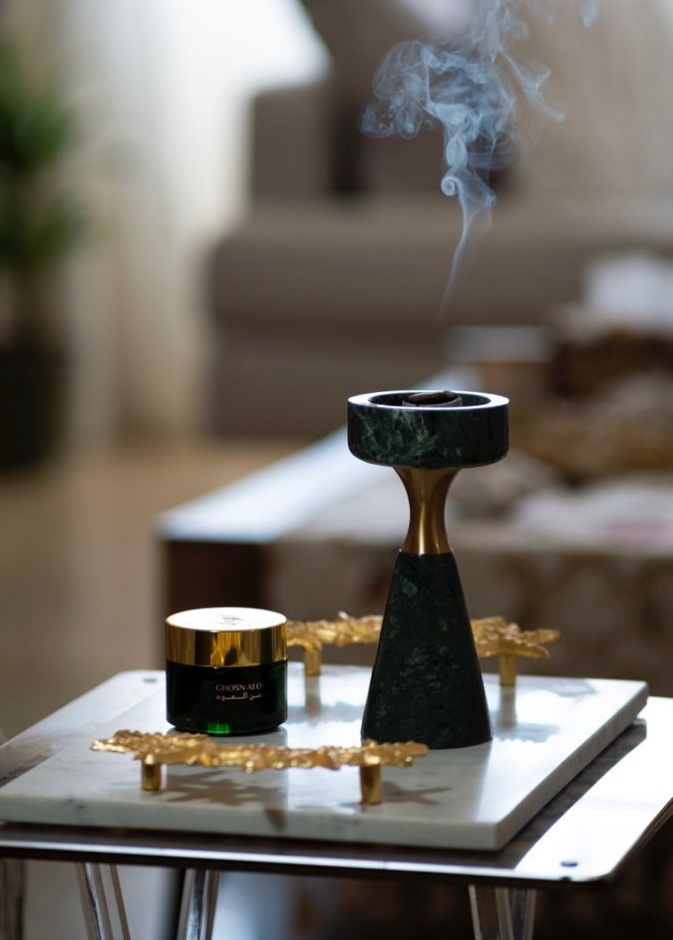 المبخرة إكسسوار تراثي يضفي على المنزل الرقي والأصالة