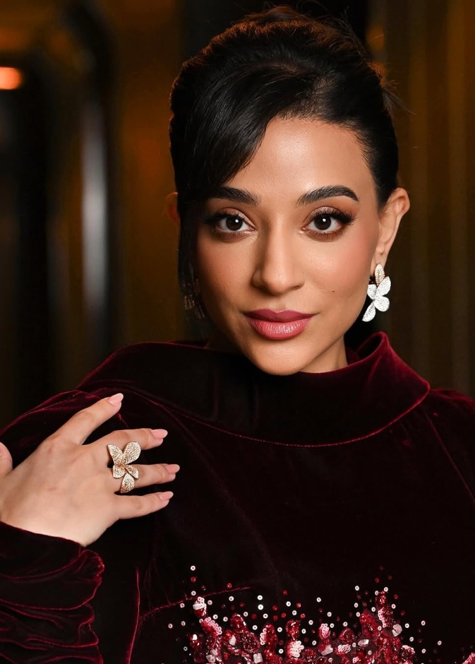 النجمة خيرية ابو لبن صورة من انستغرامها