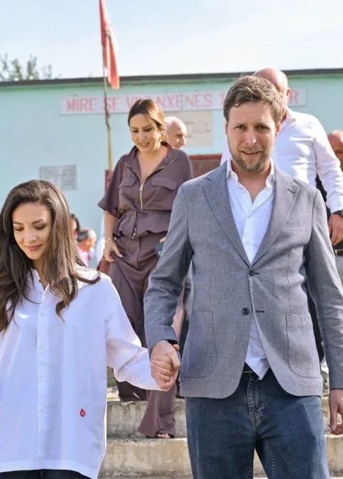 بليرتا سيليباشي خطيبة أمير ألبانيا تخطف الأضواء في أول ظهور رسمي لها