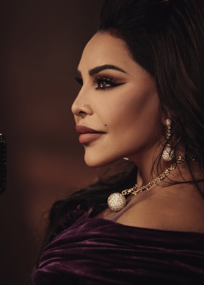 أحلام تكشف عن نتائج عملية أنفها وتستعرض شكله الجديد