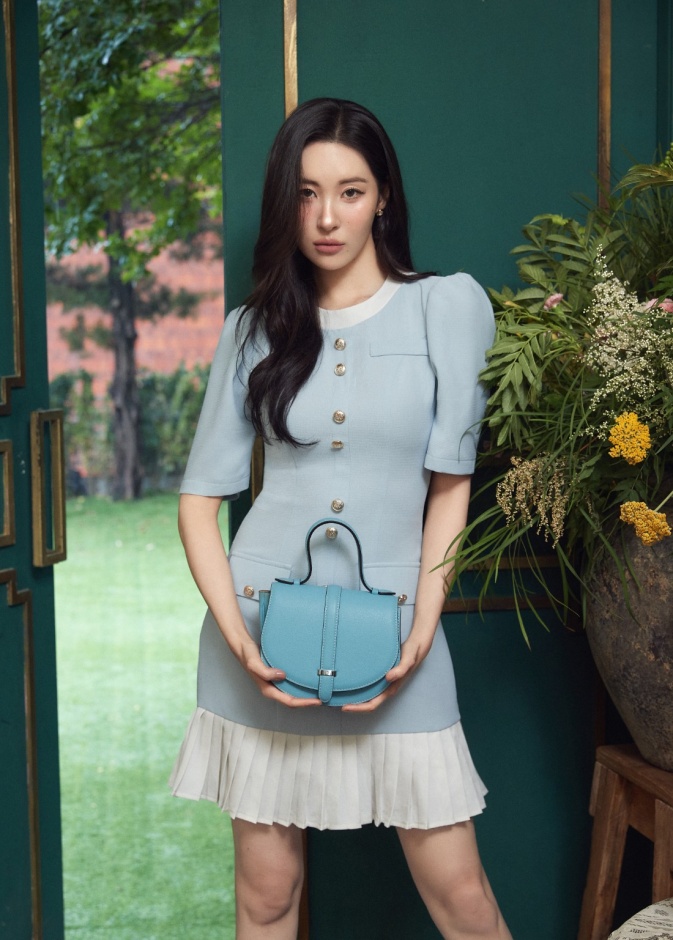 أناقة انتقالية بين الصيف والخريف مع MOTF، ANEWSTA وDAZY من متاجر SHEIN Trend