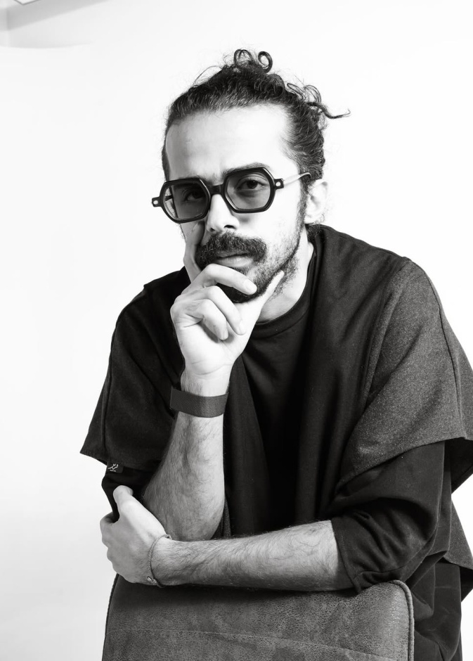 عبدالرحمن العابد مؤسس "قرمز"