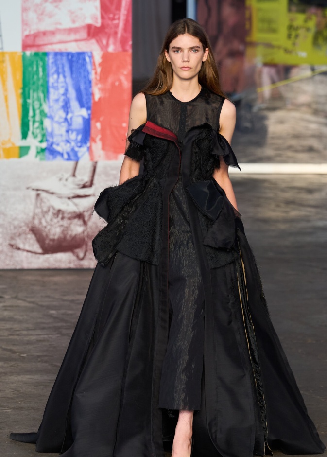 عرض أزياء Jason Wu لربيع وصيف 2026