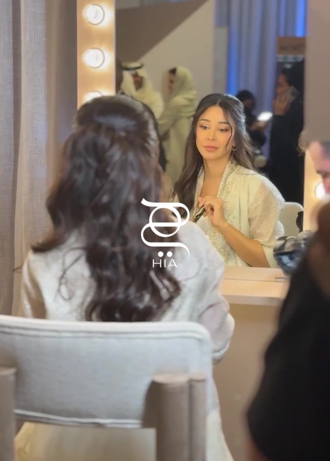 "لوريال" تحتفي بالتعاون مع "هي" بتأثيرها في السعودية 