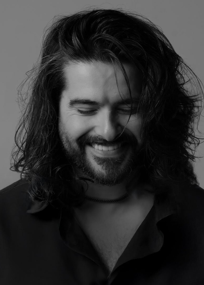 ناصيف زيتون يطرح الفيديو الترويجي لألبومه "مني أنا"