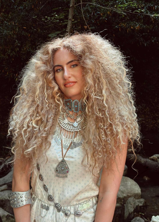 تام تام تنظم أمسية موسيقية