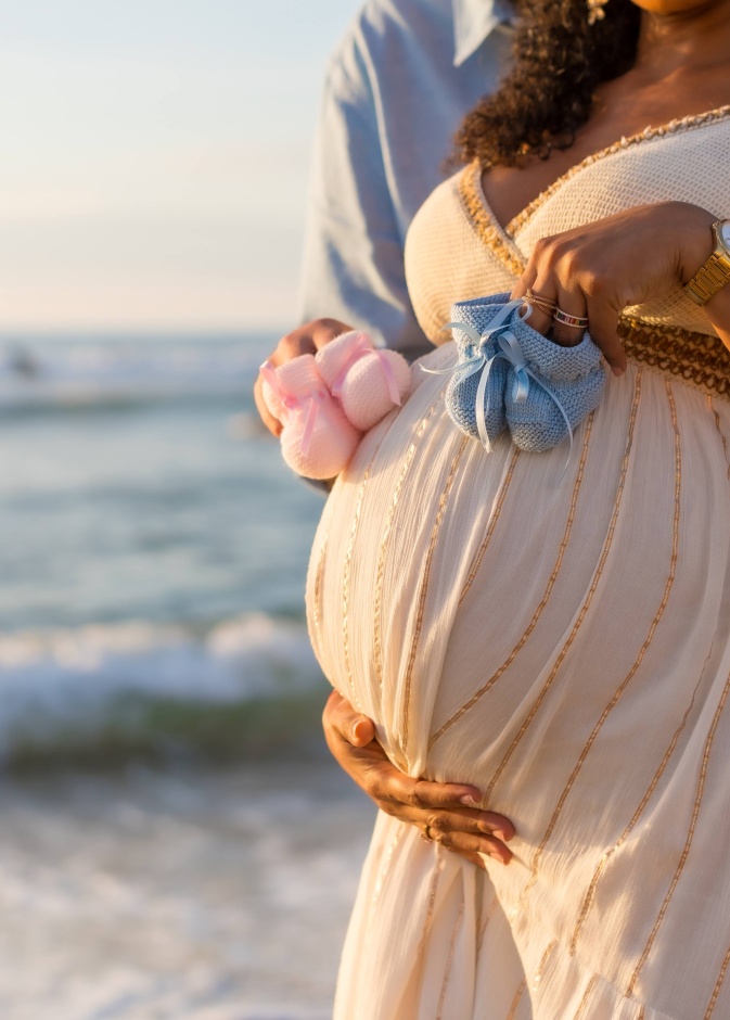 تحديات الحمل بتوأم بين الفرحة العارمة والجهد المضاعف