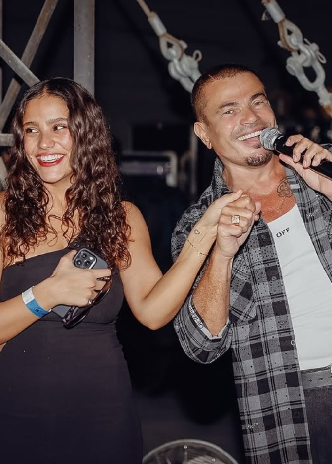 عمرو دياب وابنته جانا