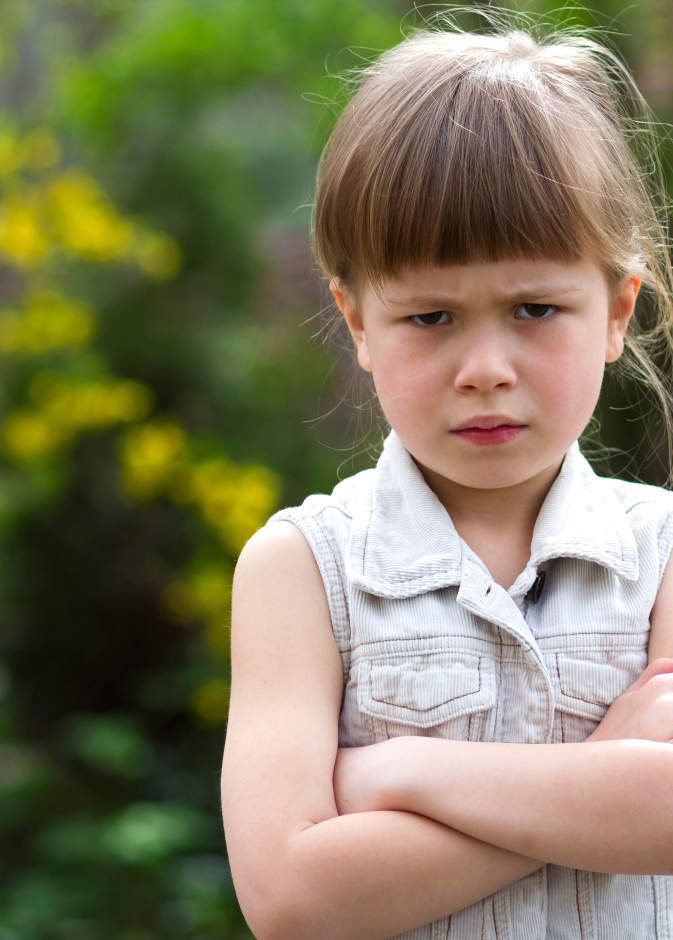 تقلبات المزاج لدى الأطفال قد تكون طبيعية ما لم تتكرر بشكل لافت