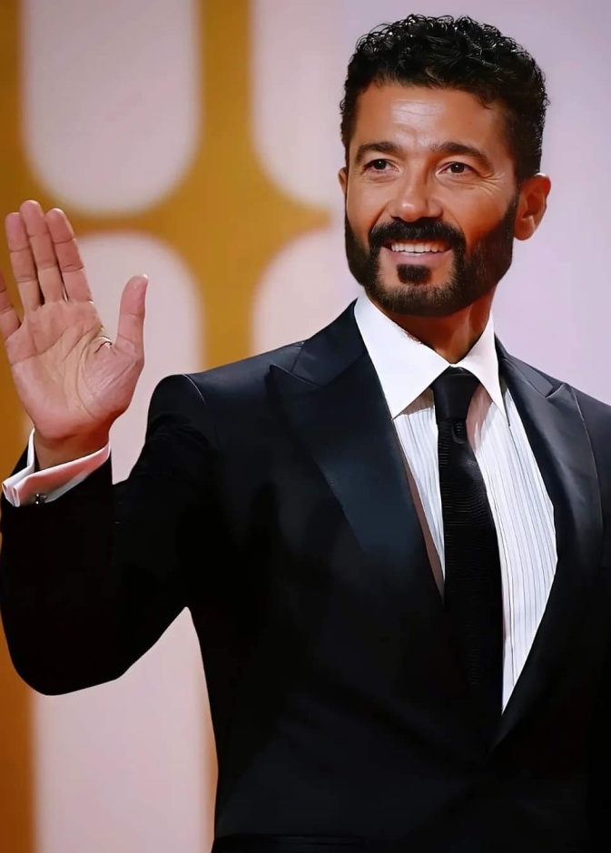 خالد النبوي يكرم بجائزة فاتن حمامة