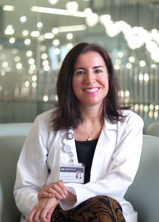 اختصاصية طب العيون الدكتورة أنيا بوغيس لول لـهي ليس جميع طرق تطويل الرموش تضر منطقة تحت العين... ولكن!