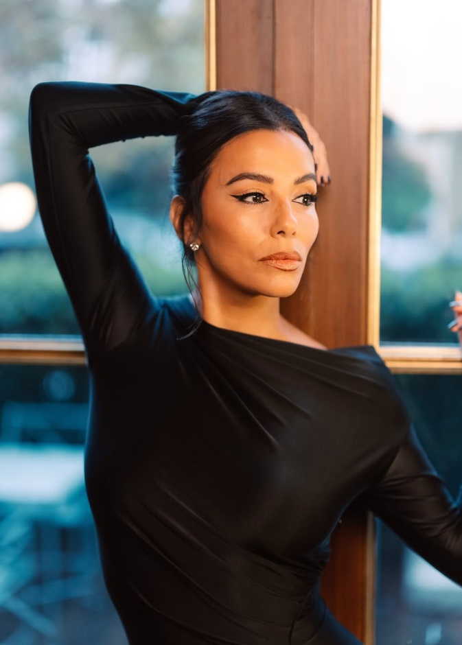 أفضل التقنيات غير الجراحية لمكافحة الشيخوخة حسب إيفا لونغوريا