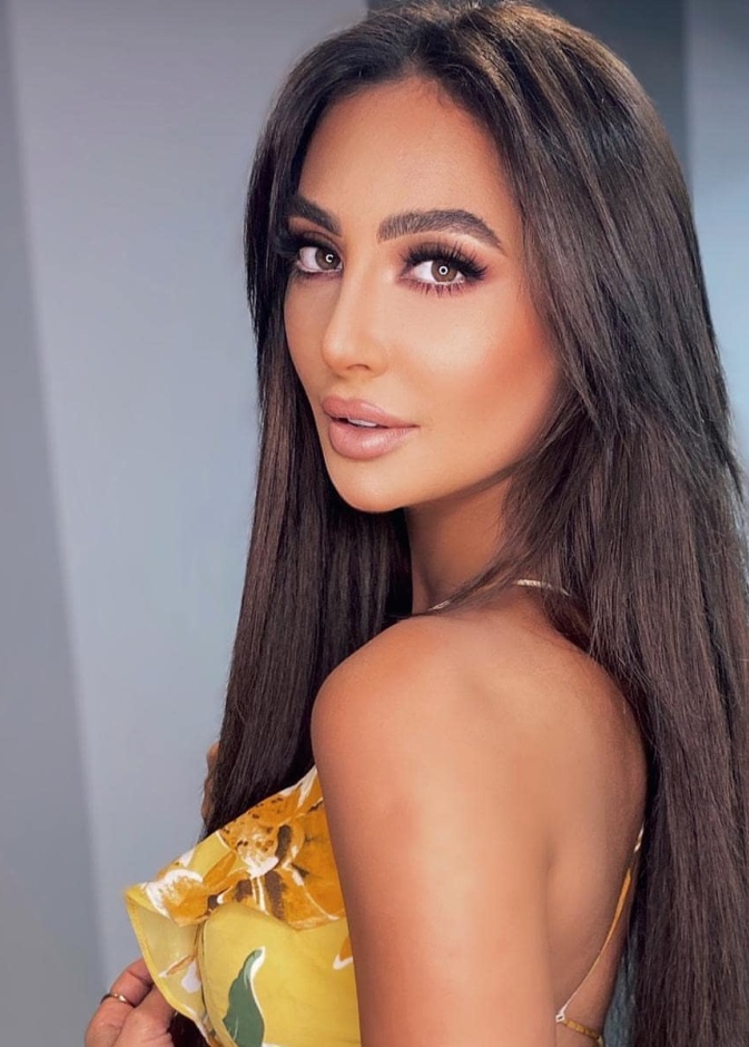 النجمة نور الغندور صورة من انستغرامها