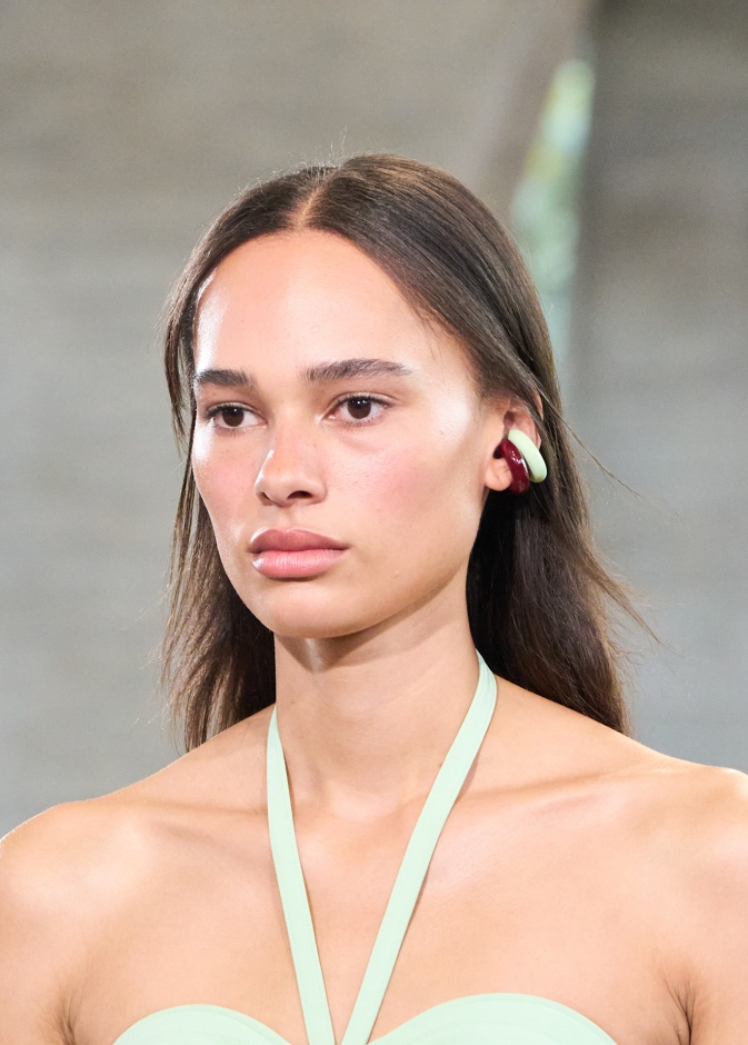 طبقات العناية الكورية حين يجتمع الكولاجين مع الطبيعة