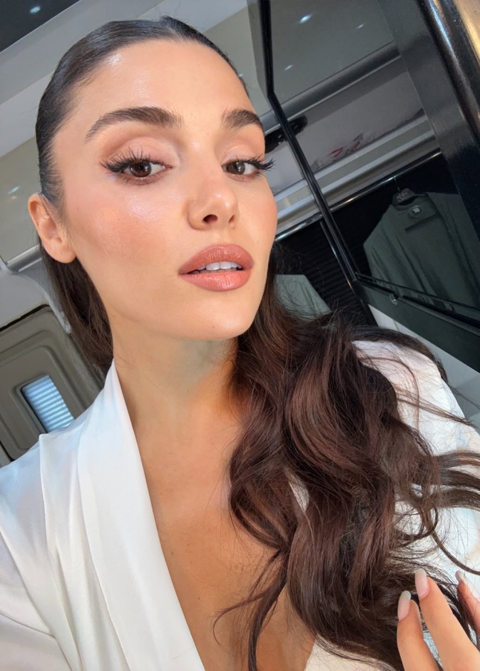 هاندا ارتشيل صورة من انستغرامها