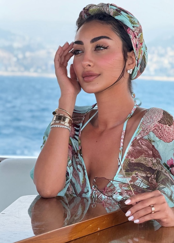 نور الغندور