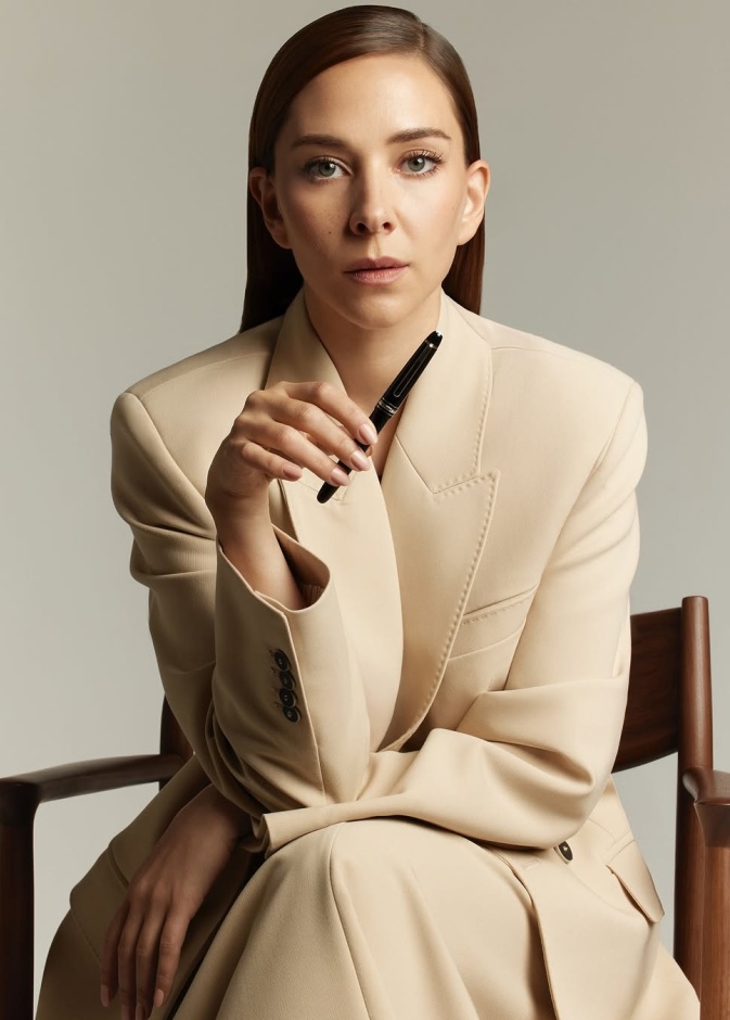 فاطمة البنوي