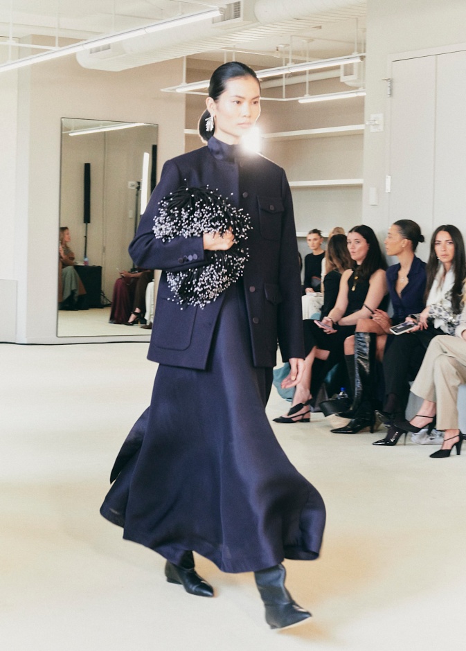 من مجموعة Altuzarra لخريف وشتاء 2025