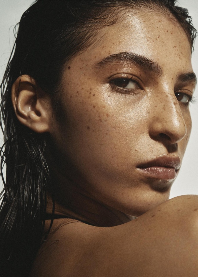 من باريس إلى العالم: علاجات Biologique Recherche المخصّصة لجمالك