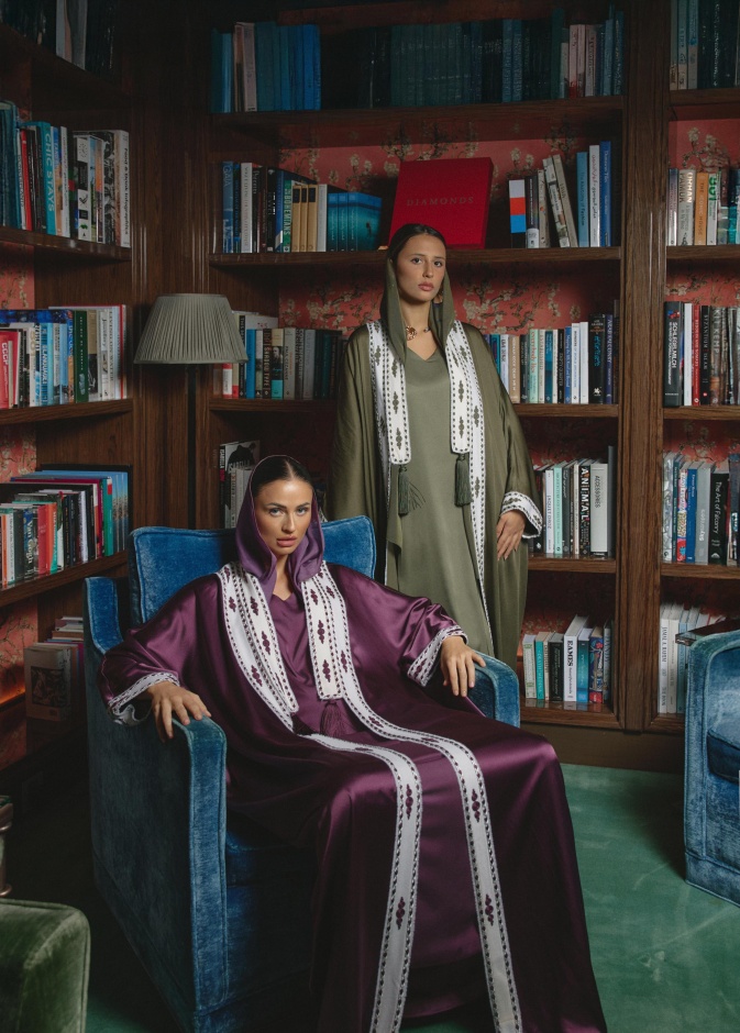 خاص "هي": مؤسسة علامة SILA المصممة السعودية داليا اليعيش تكشف عن مجموعتها الجديدة Frames of Grace