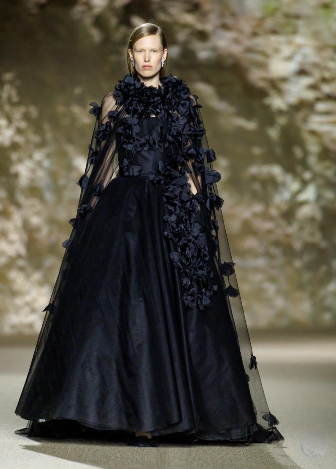 أناقة هادئة بتفاصيل متقنة ASHWAQ ALMARSHAD