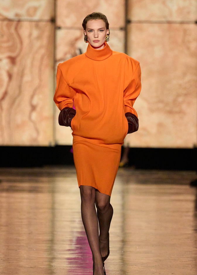 صيحات خريف وشتاء 2025-2026 بأسلوب Saint LAurent