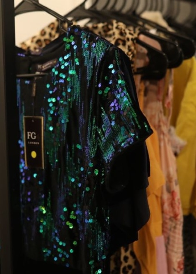 The Curated Room تجربة فريدة لعشاق الأزياء المستدامة والقطع الفاخرة في مساحة المشتل