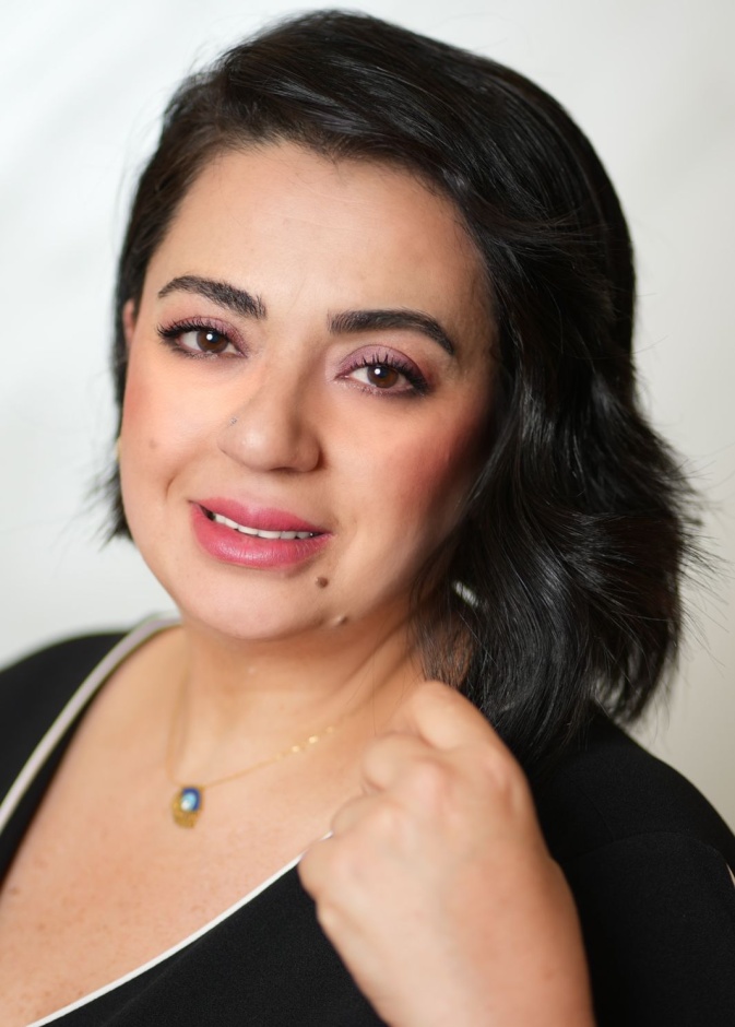 خبيرة التجميل هبة داغر