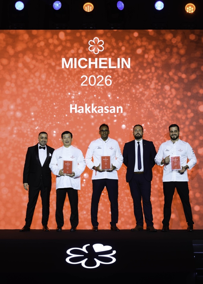 دليل ميشلان أبوظبي 2026.