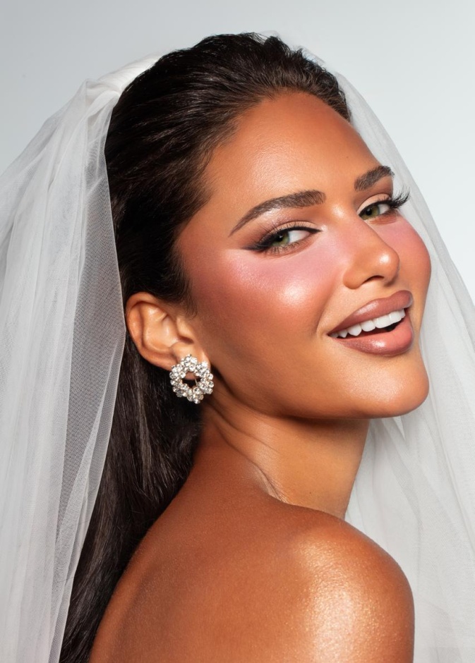 عن مستقبل المكياج وملامح الجمال الآتية... مروة شاهين تكشف لـ "هي" الهوية الجمالية للعروس